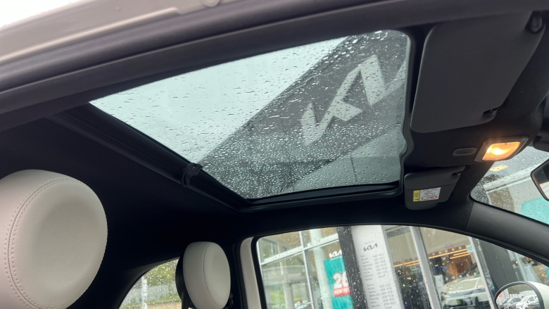 Fiat 500 1.0 Mild Hybrid Dolcevita [Part Leather] 3dr Petrol Hatchback